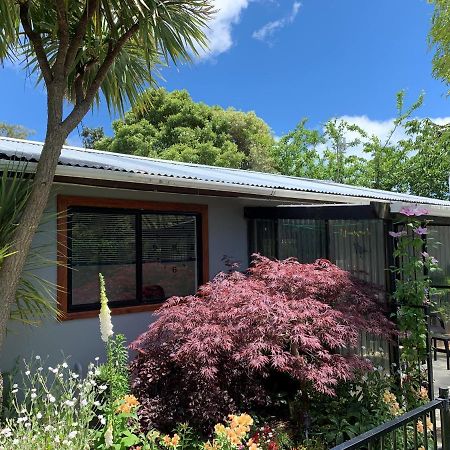 Twin Oaks Quiet Cottage Paraparaumu Exterior foto